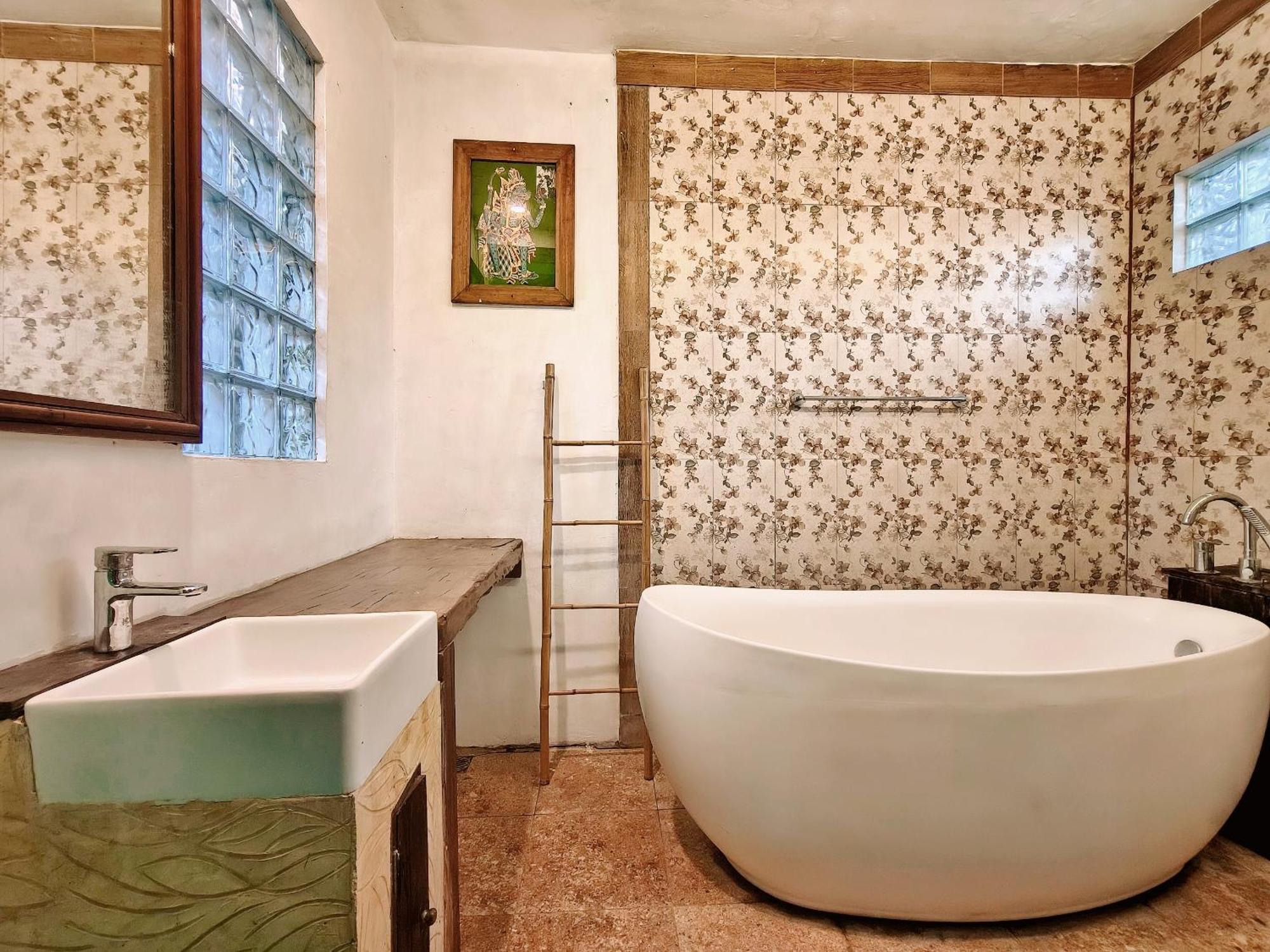 Bed and Breakfast Panda Lumbung Sanur Esterno foto