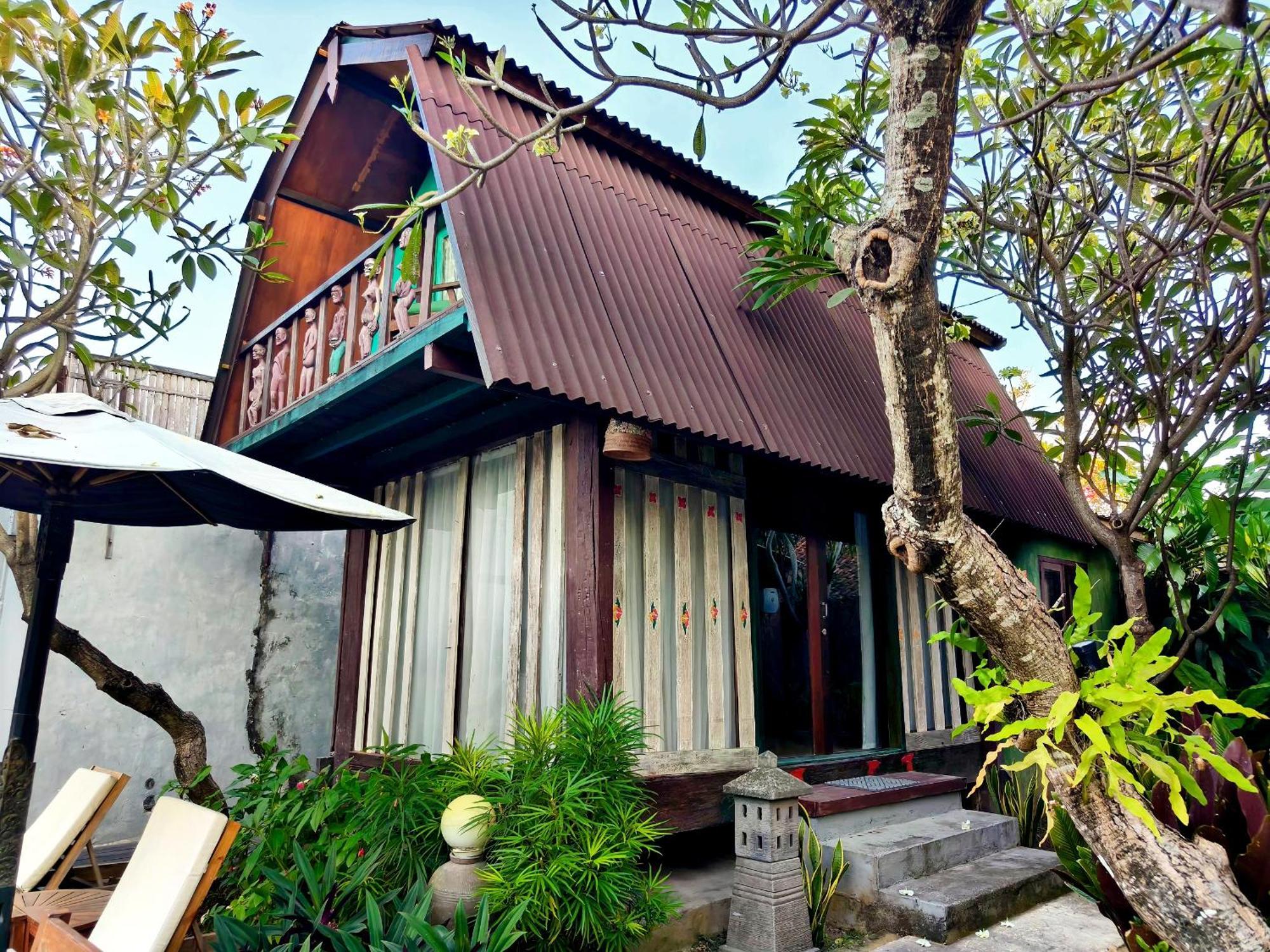 Bed and Breakfast Panda Lumbung Sanur Esterno foto