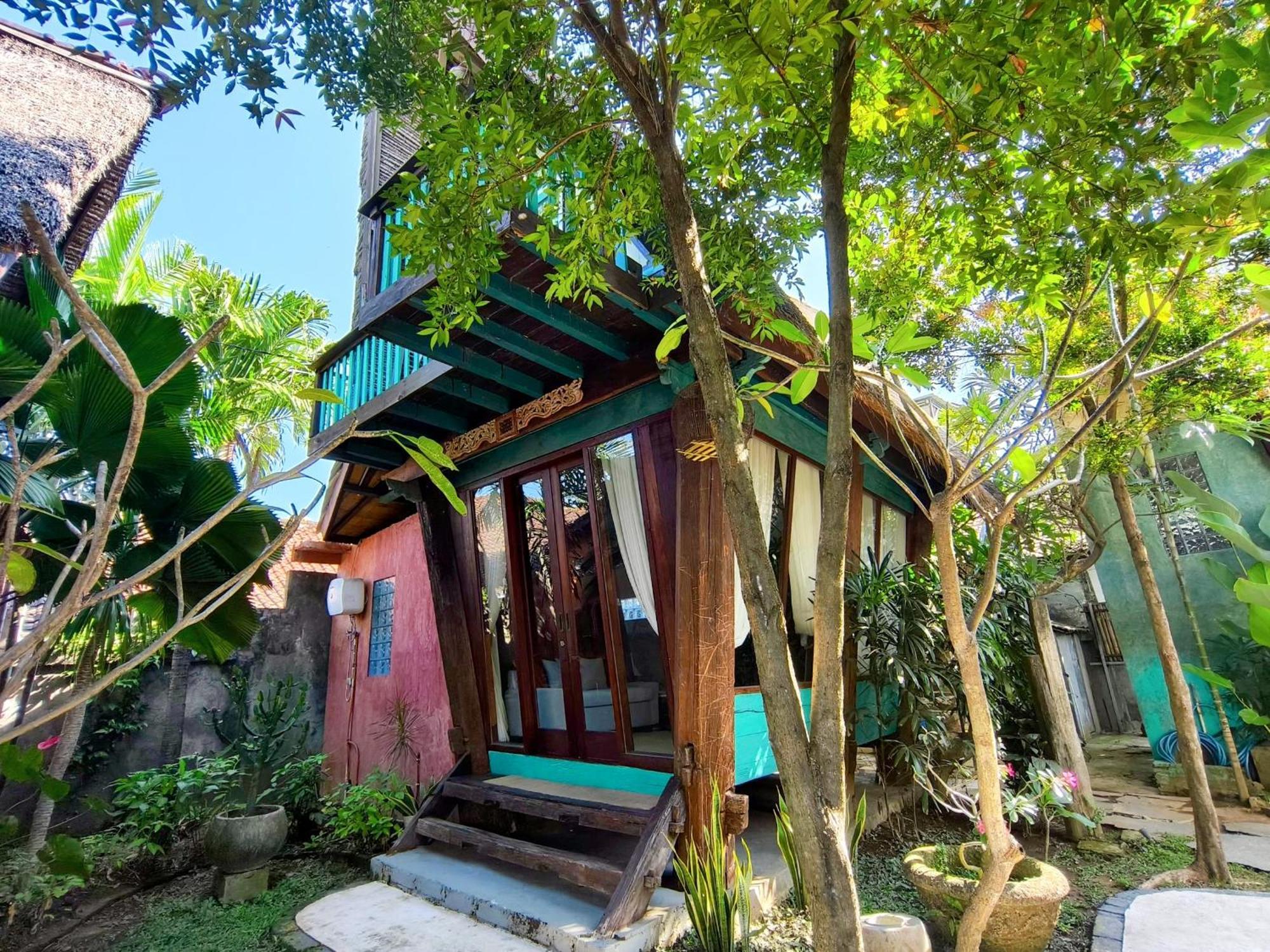 Bed and Breakfast Panda Lumbung Sanur Esterno foto