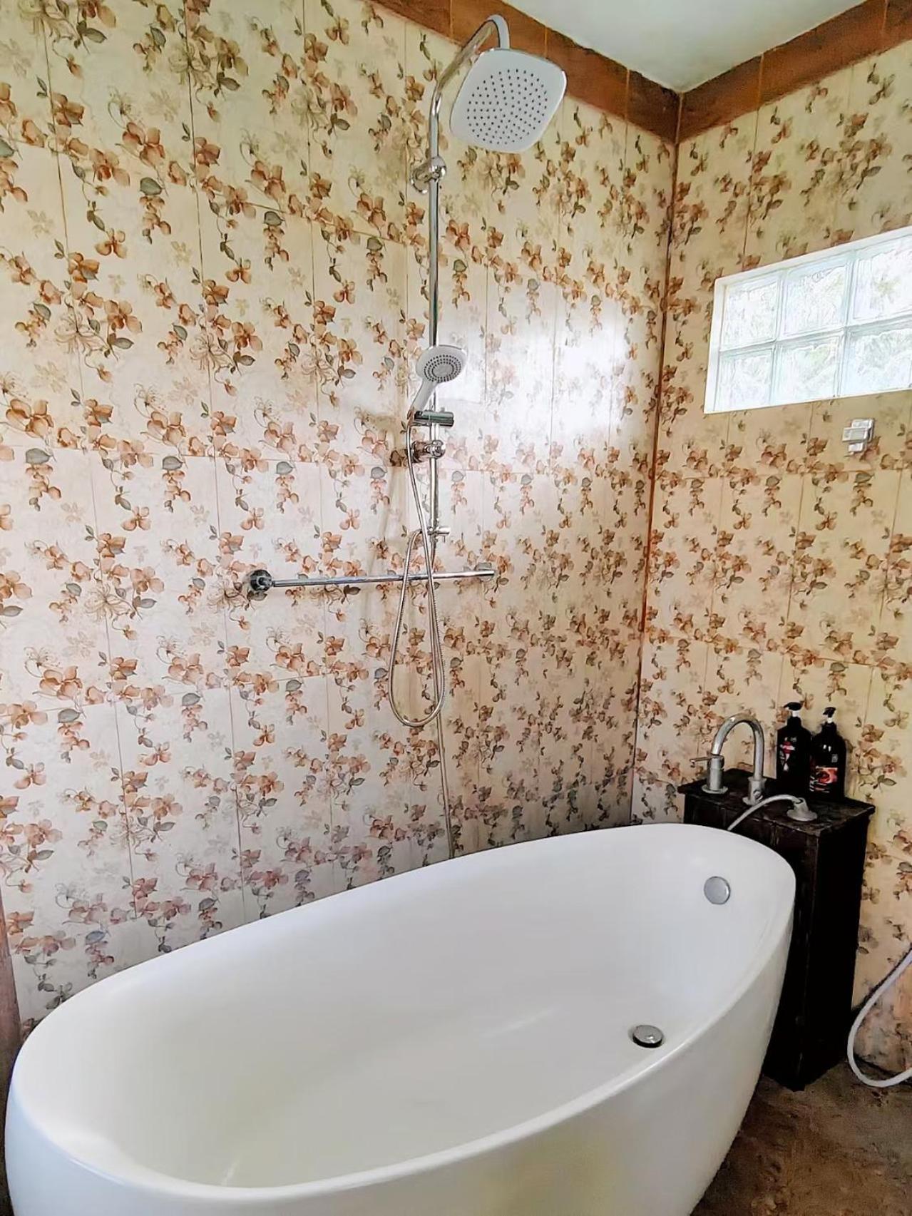 Bed and Breakfast Panda Lumbung Sanur Esterno foto